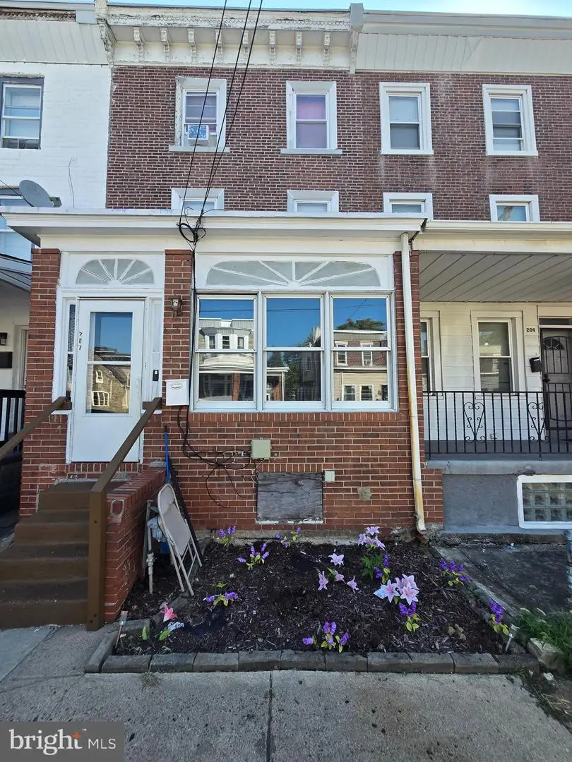 207 S 5th St, Darby, PA 19023 - Image #3