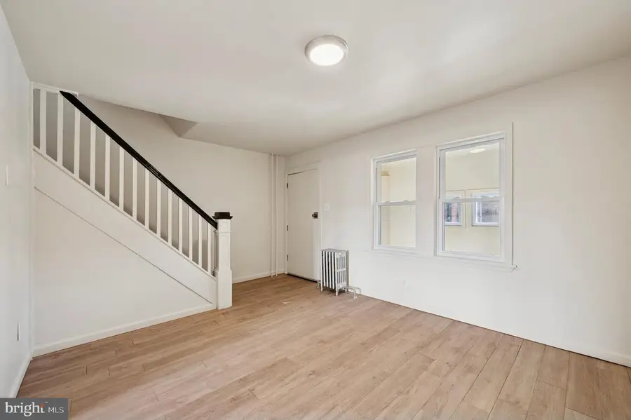 443 Darby Ter, Darby, PA 19023 - Image #3