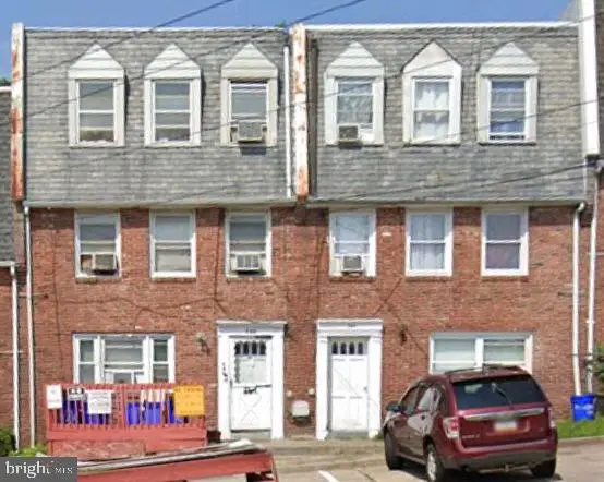 346 Long Ln, Upper Darby, PA 19082 - Image #1