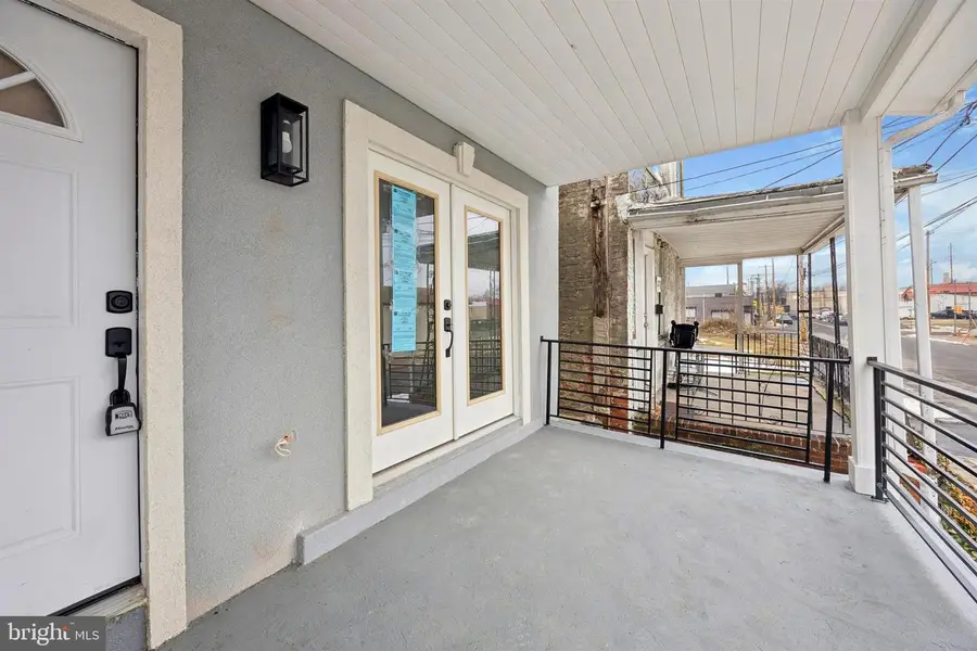 220 Central Ave, Chester, PA 19013 - #2