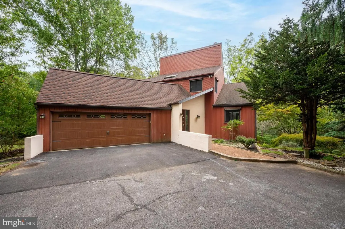 111 Harvey Ln, Chadds Ford, PA 19317 - Image #1