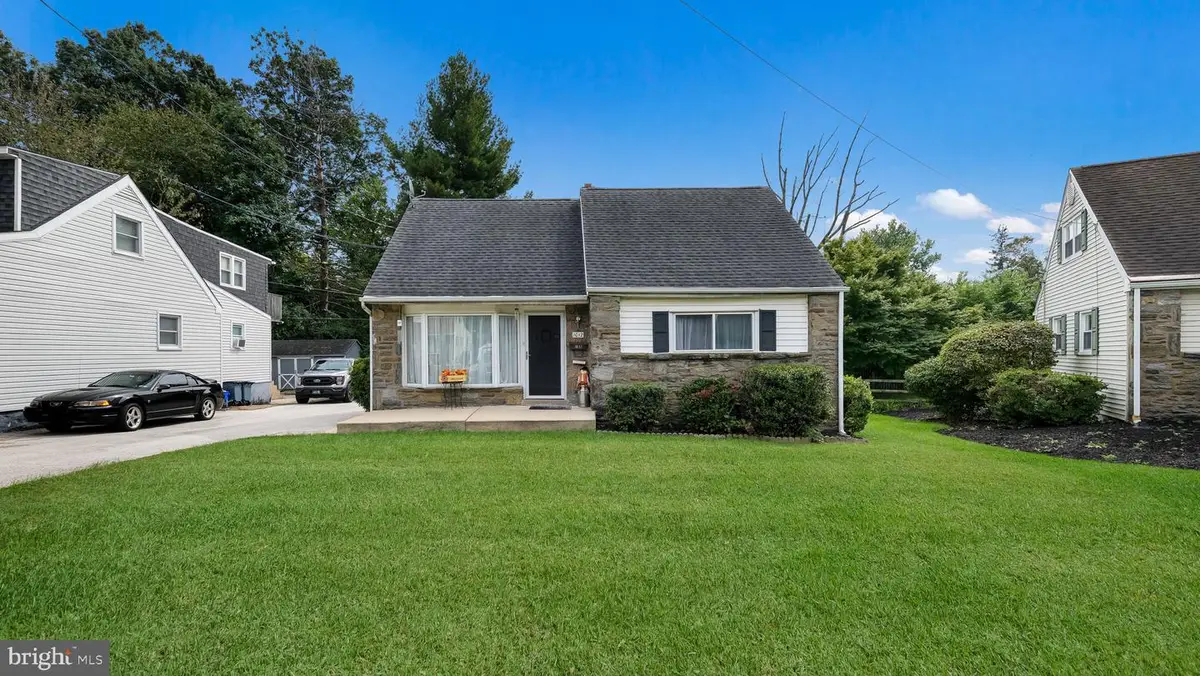 1012 Brook Ave, Secane, PA 19018 - Image #1