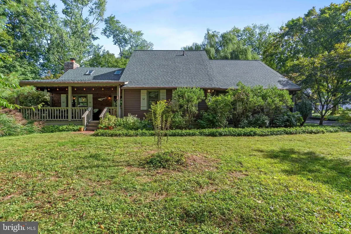 571 N Middletown Rd, Media, PA 19063 - #1