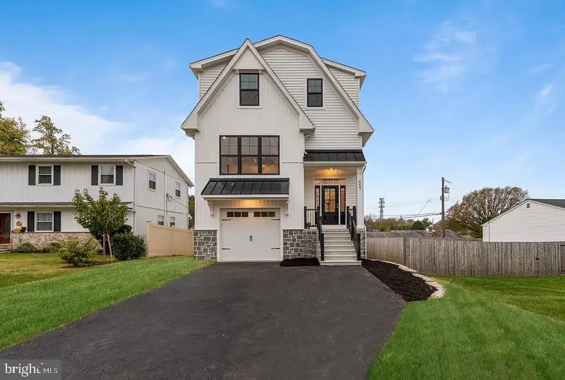 204 3rd Ave, Newtown Square, PA 19073 - Image #1