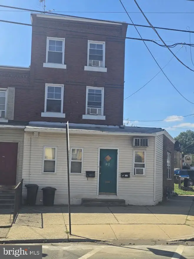 82 N Sycamore Ave, Clifton Heights, PA 19018 - Image #1