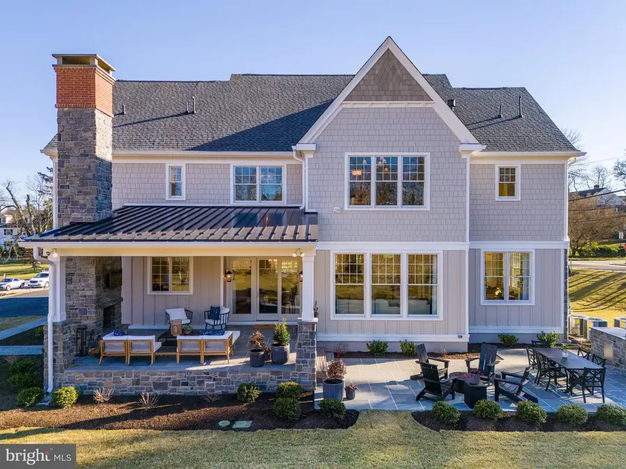 317 E Beechtree Ln, Wayne, PA 19087 - Image #2