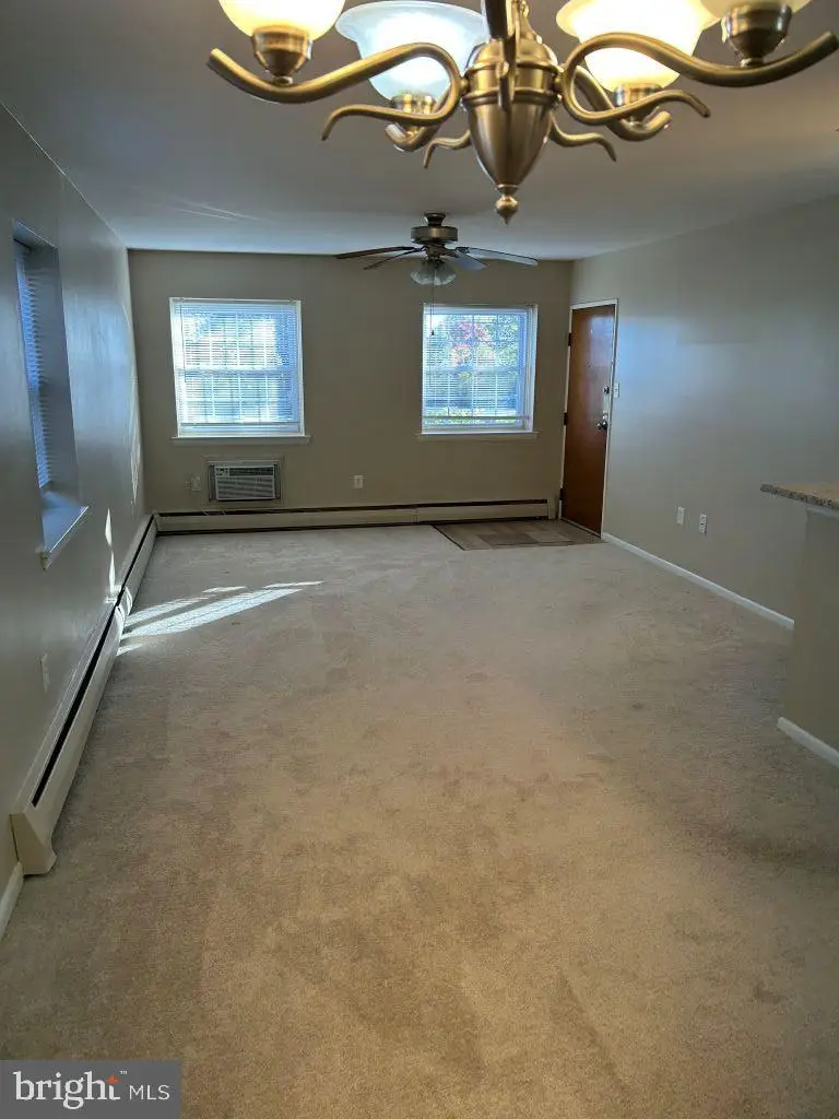 4701 Pennell Rd #j-11, Aston, PA 19014 - Image #3