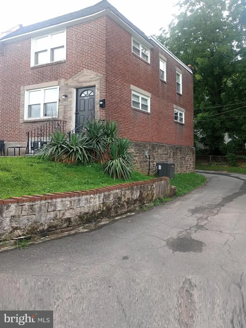 129 Branford Rd, Darby, PA 19023 - Image #2