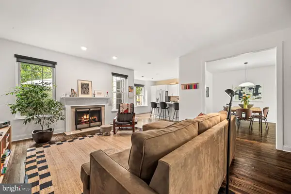 102 Dundee Mills Ln, WALLINGFORD, PA 19086