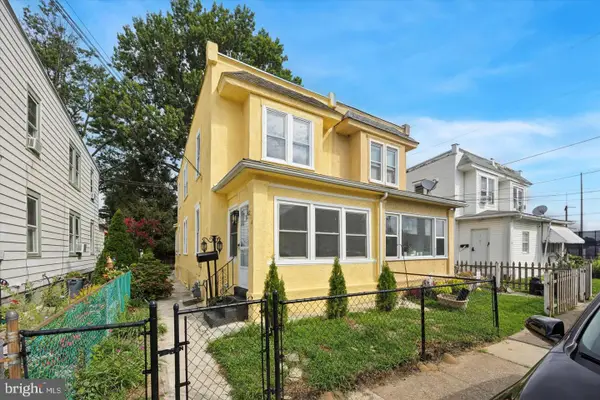 210 Harvey Ave, MARCUS HOOK, PA 19061