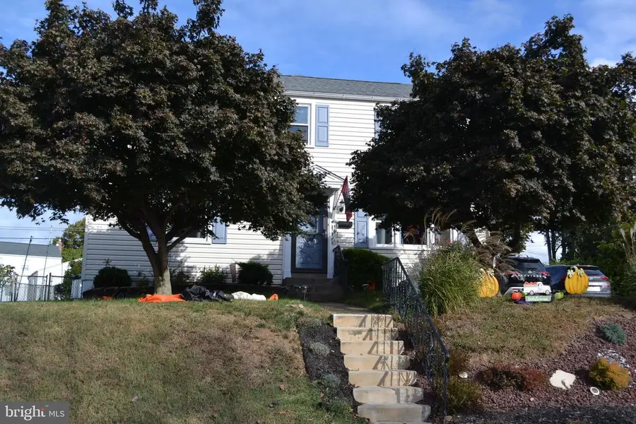 107 Edgar Ave, Aston, PA 19014 - Image #2