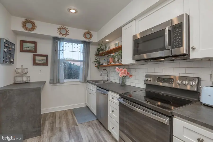 500 E Lancaster Ave #126-a, Wayne, PA 19087 - Image #3