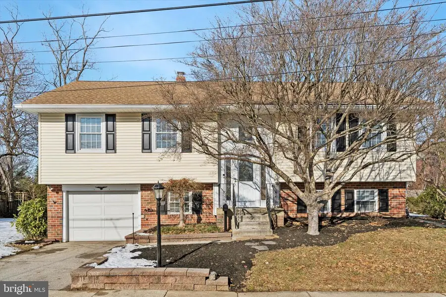 709 Avondale Ln, Swarthmore, PA 19081 - Image #2