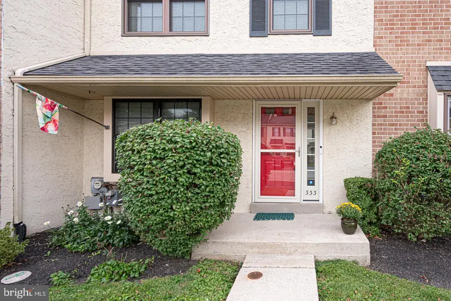 333 Scola Rd, Brookhaven, PA 19015 - Image #2