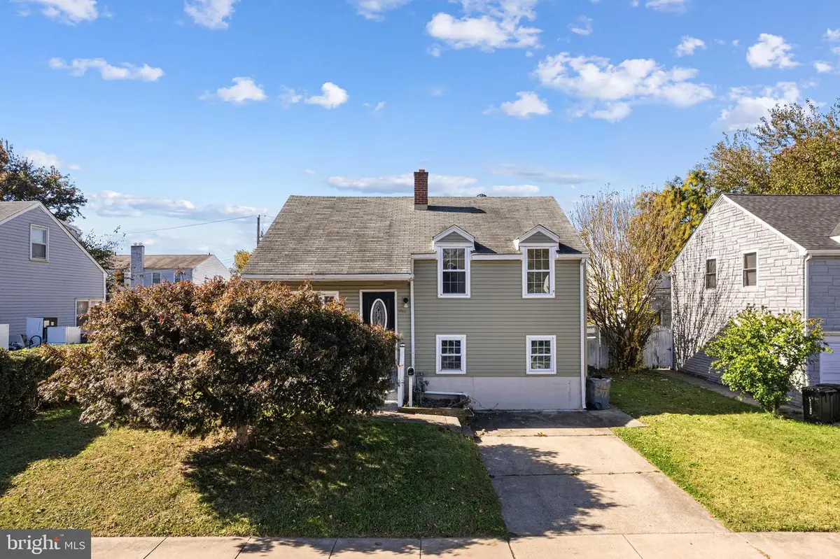 1344 Sunset St, Marcus Hook, PA 19061 - Image #1