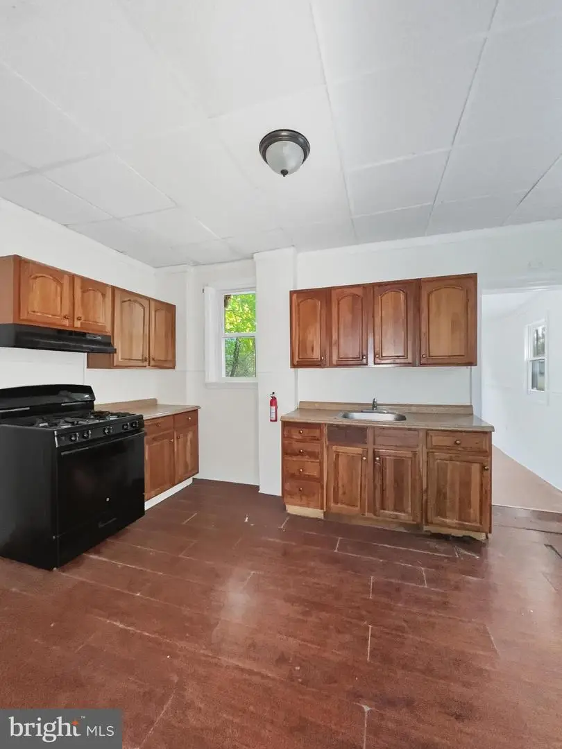 1102 Parker St, Chester, PA 19013 - #3