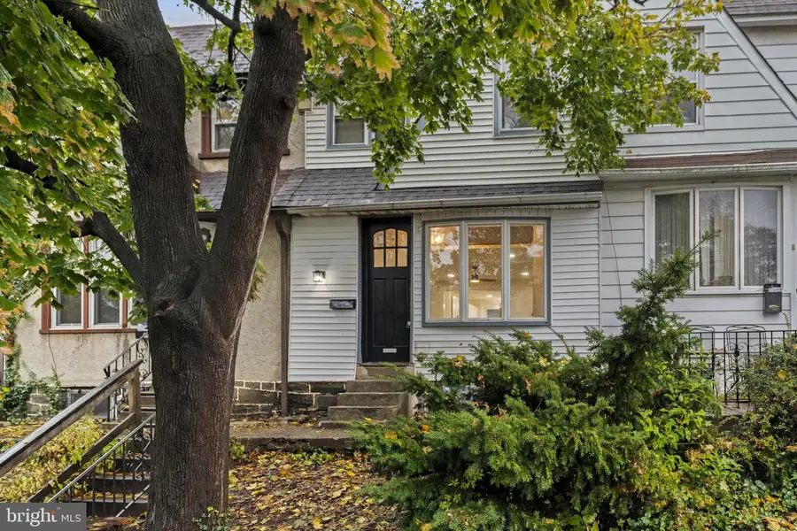 535 Glendale Rd, Upper Darby, PA 19082 - Image #2