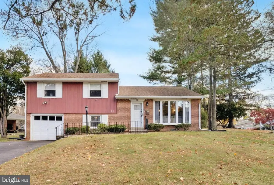 11 Linden Dr, Broomall, PA 19008 - Image #3