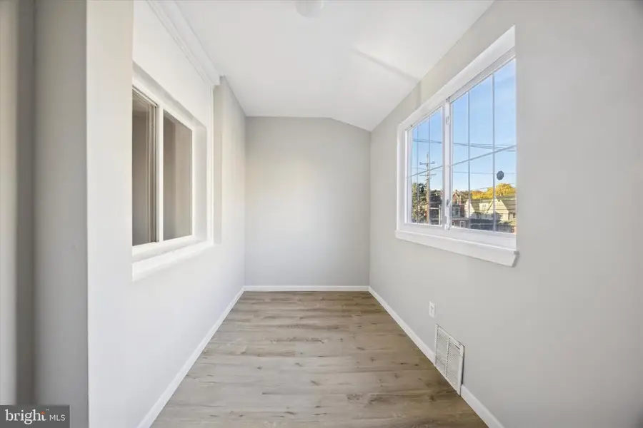 14 N Macdade Blvd, Darby, PA 19023 - Image #2