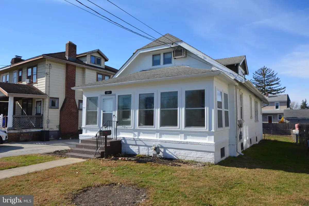 100 E Roland Rd, Brookhaven, PA 19015 - Image #1