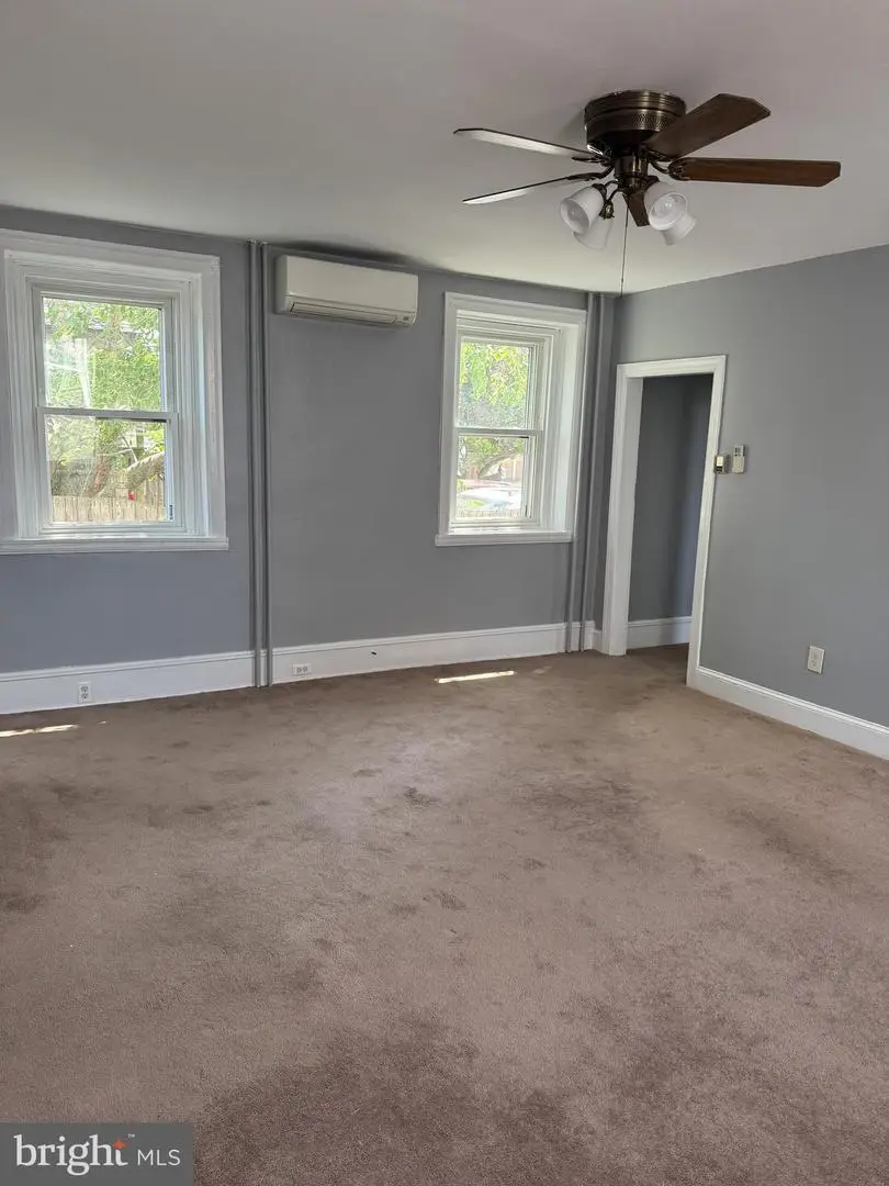 207 Carre Ave, Essington, PA 19029 - Image #2