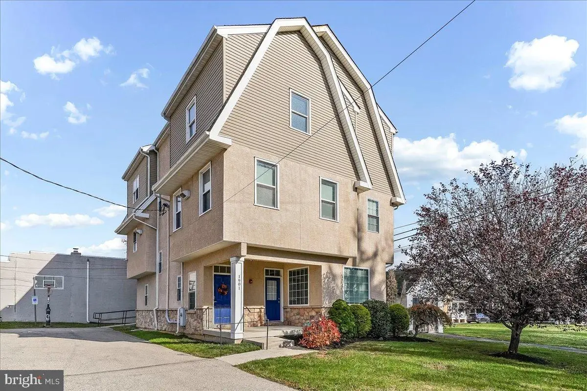 1901 Pennview Rd, Havertown, PA 19083 - Image #1