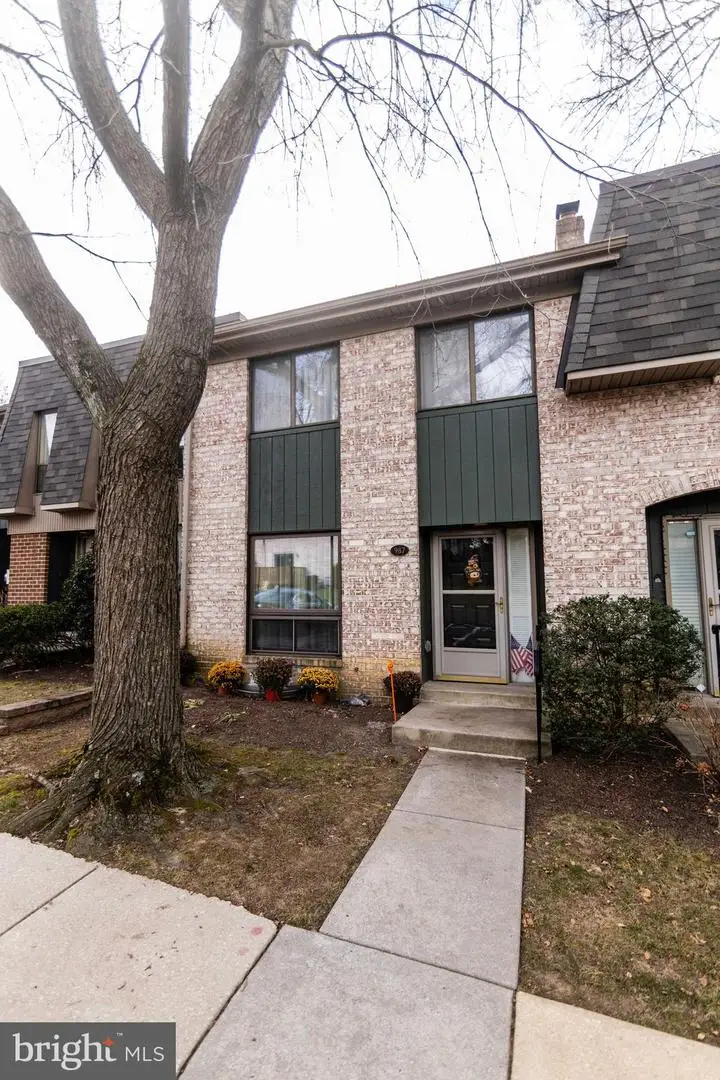 987 Putnam Blvd, Wallingford, PA 19086 - Image #1