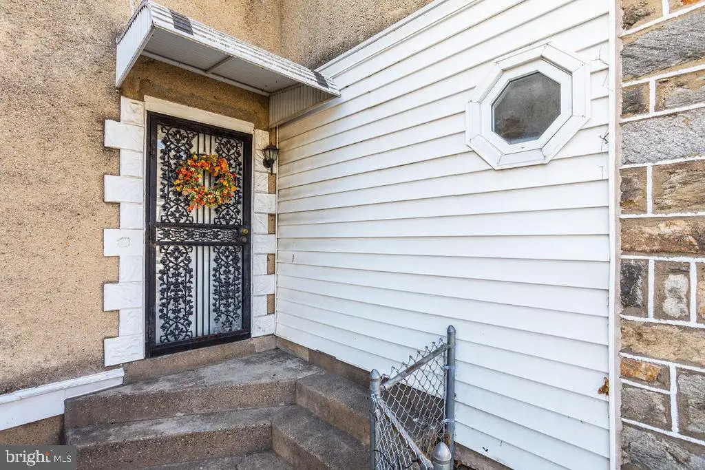 212 Heather Rd, Upper Darby, PA 19082 - Image #1