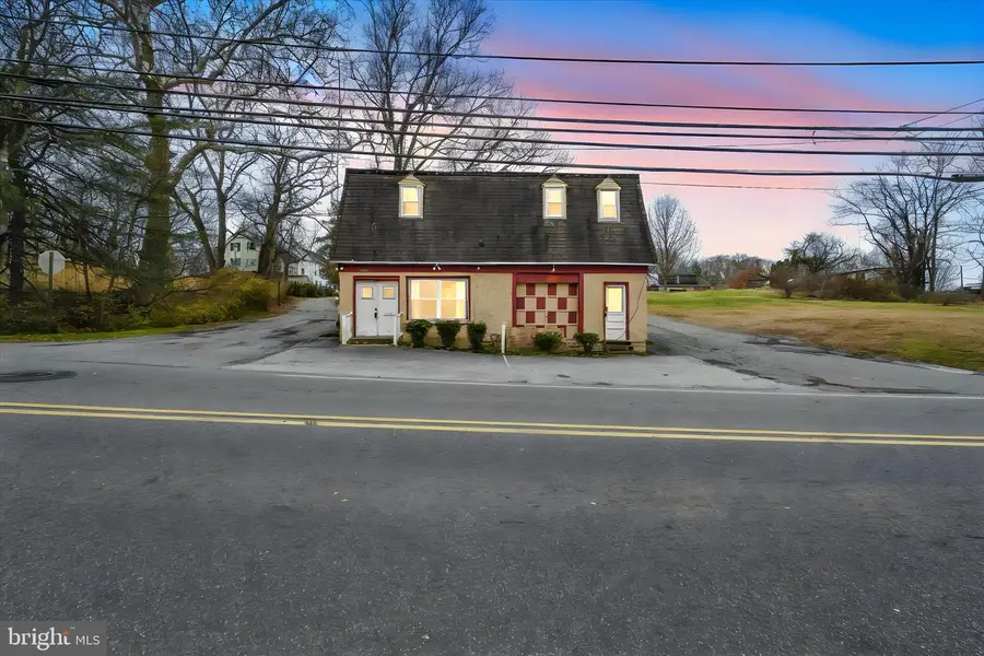 4301 Aston Mills Rd, Aston, PA 19014 - Image #2