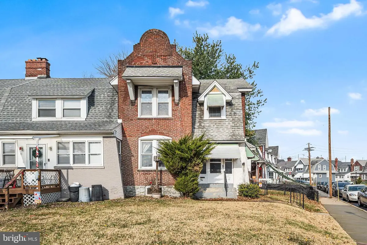 12 Plaza St, Marcus Hook, PA 19061 - Image #1