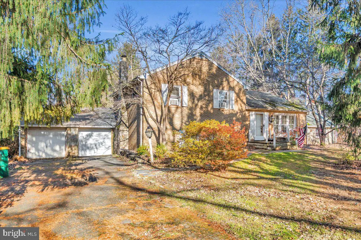 995 Smithbridge Rd, Glen Mills, PA 19342 - Image #1