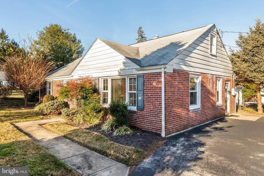 22 Longwood Dr, Wayne, PA 19087 - Image #3