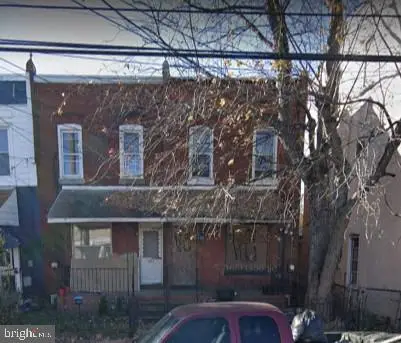 426 Highland Ave, Chester, PA 19013 - Image #2