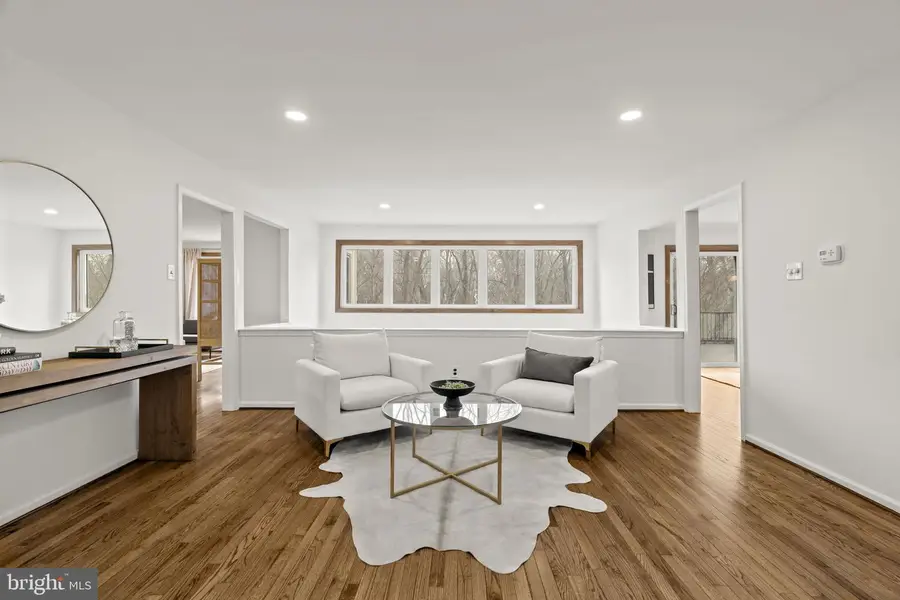 49 Langstoon Ln, Media, PA 19063 - Image #2