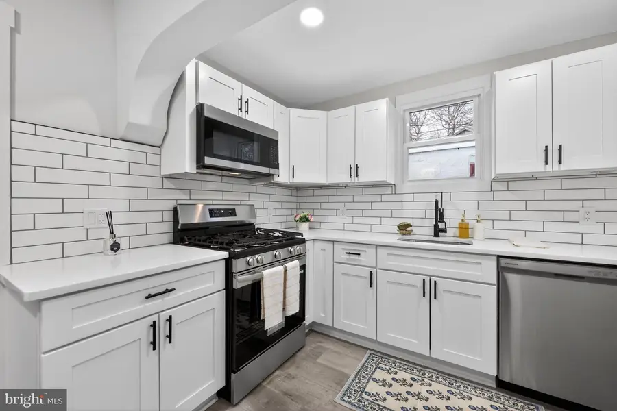 704 E 18th St, Chester, PA 19013 - #2