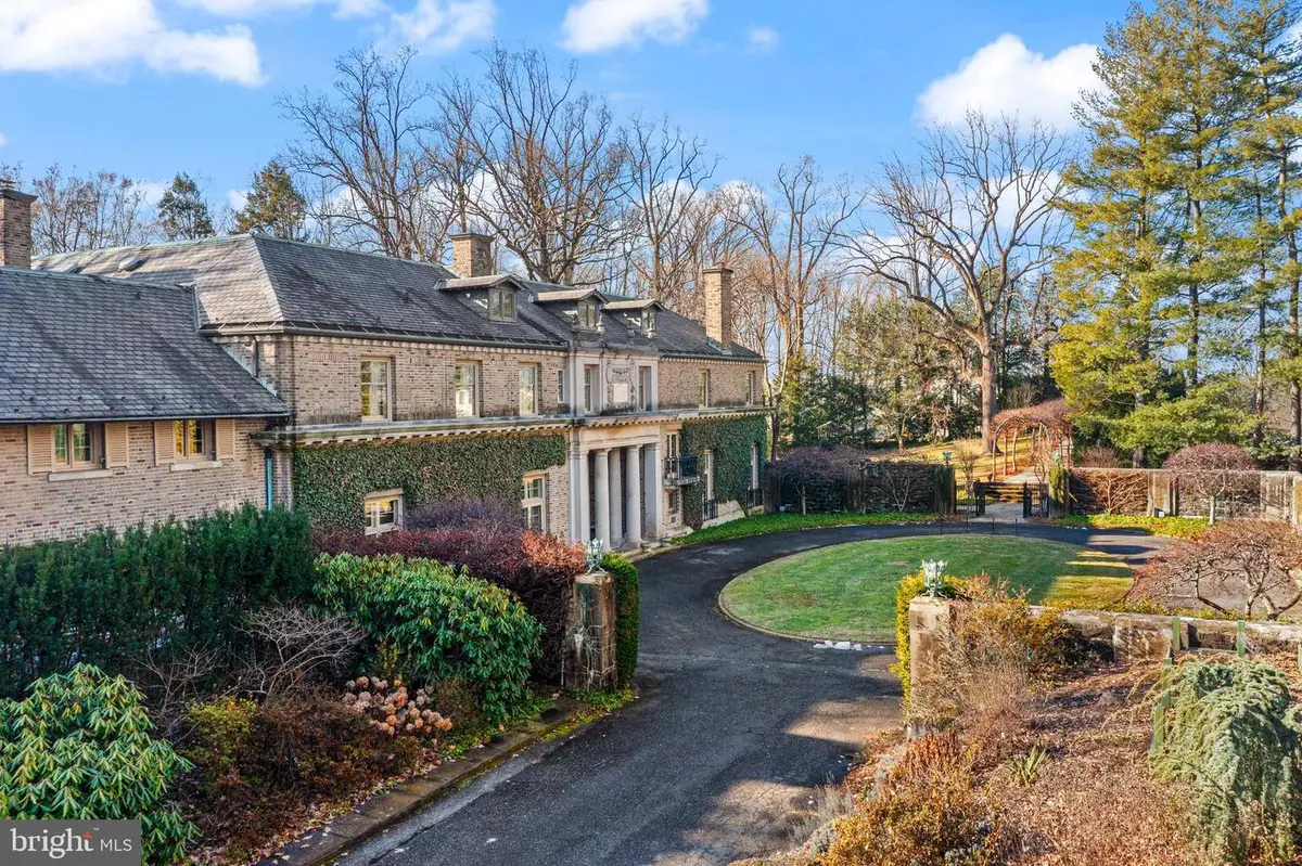 745 Newtown Rd, Villanova, PA 19085 - #1