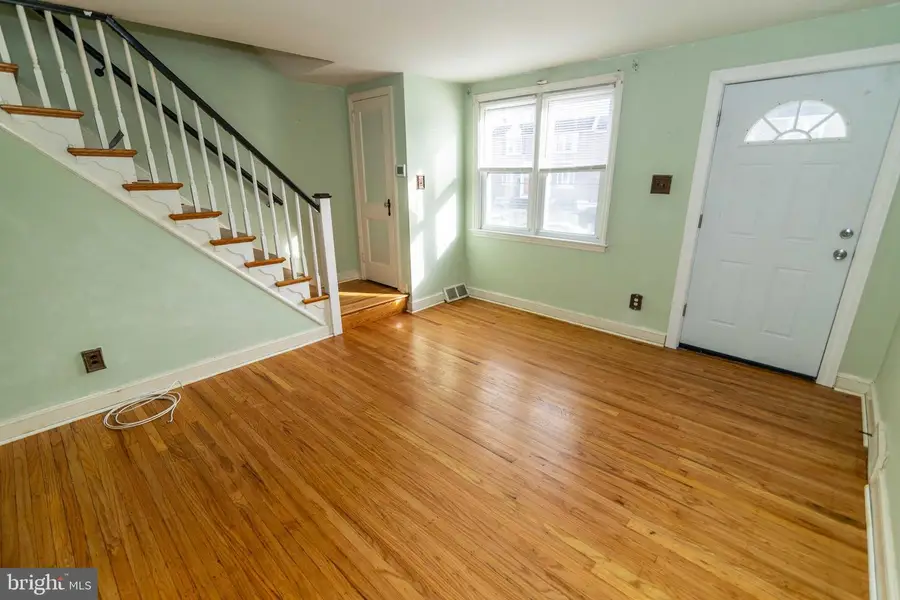 651 Magnolia Ave, Glenolden, PA 19036 - Image #2