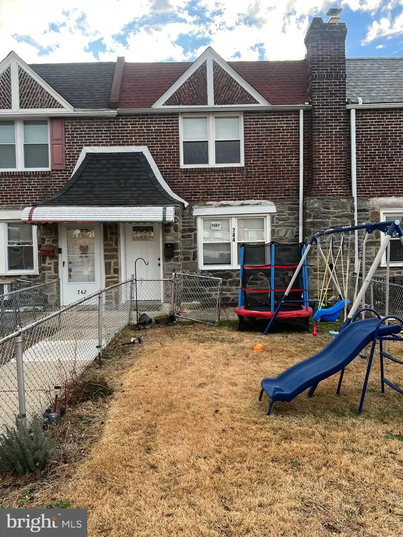 744 Ashland Ave, Crum Lynne, PA 19022 - Image #1