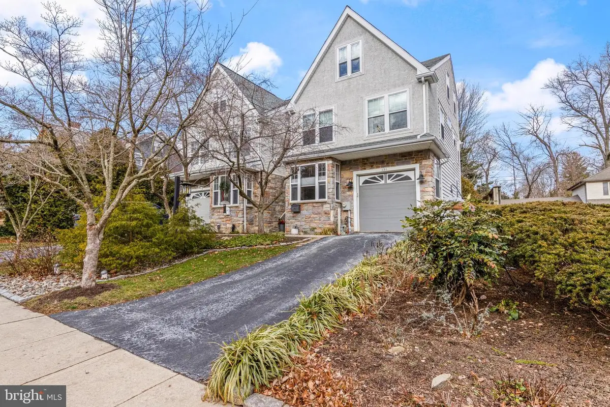 131 Dartmouth Ave, Swarthmore, PA 19081 - Image #1