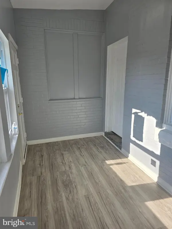 211 Spruce St, DARBY, PA 19023