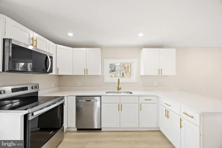 2109 Ferncroft, Upper Chichester, PA 19061 - Image #2