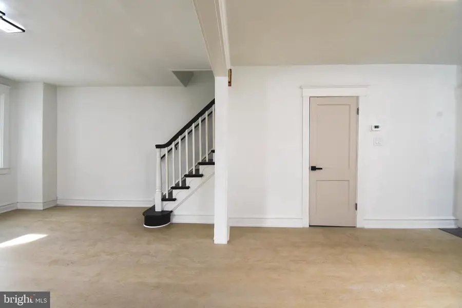 247 Heather Rd, Upper Darby, PA 19082 - Image #3