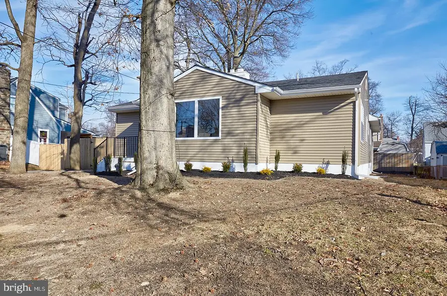 338 Sycamore Ave, Folsom, PA 19033 - Image #3