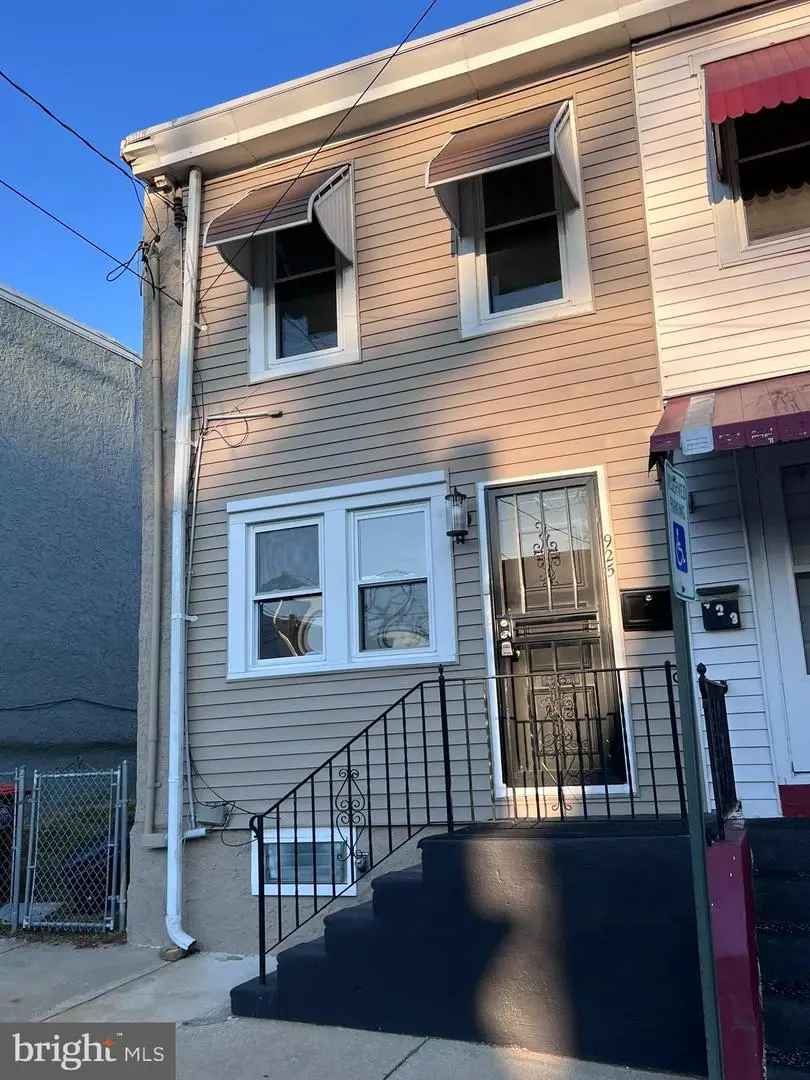 925 Central Ave, Chester, PA 19013 - Image #2