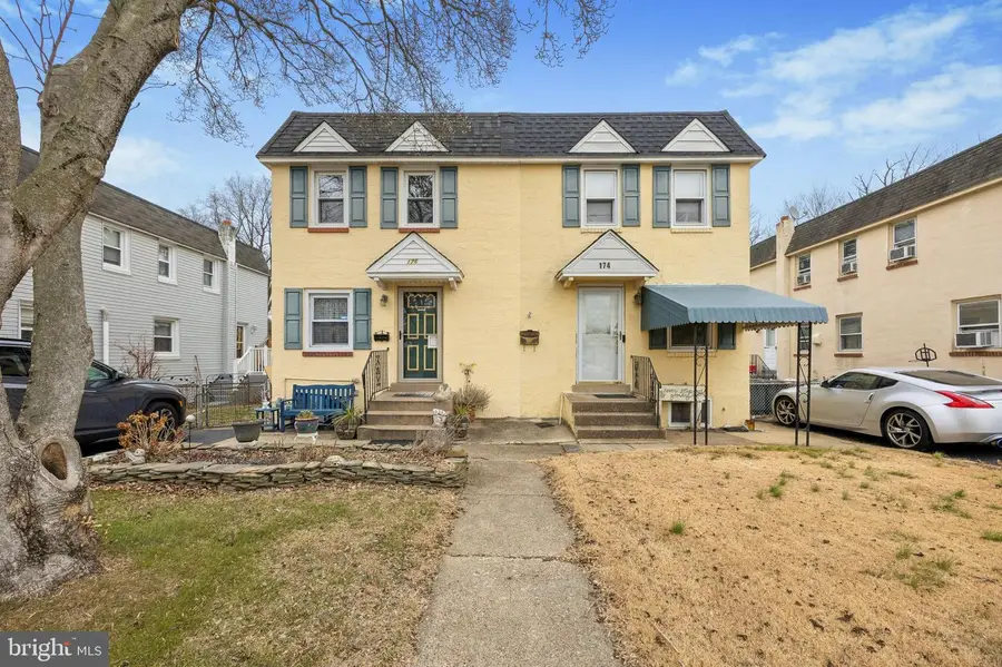176 Crum Creek Dr, Woodlyn, PA 19094 - Image #2