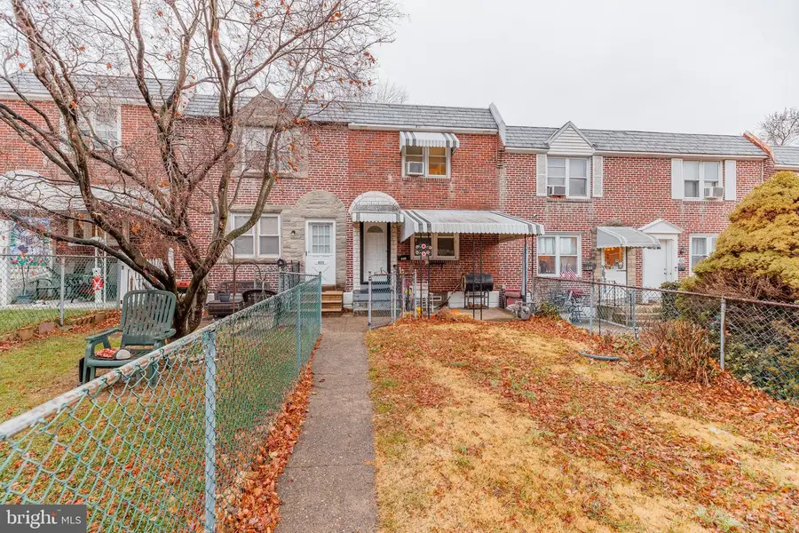 457 Westmont Dr, Collingdale, PA 19023 - Image #2