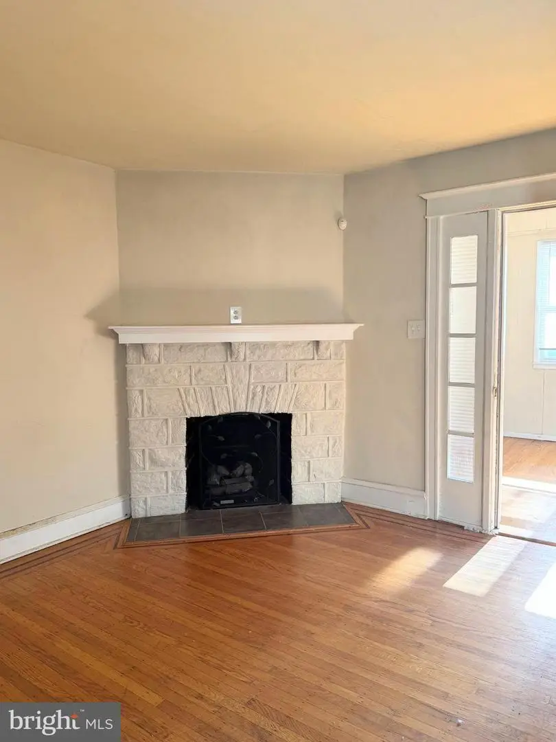 1049 Yeadon Ave, Lansdowne, PA 19050 - Image #3