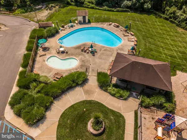 1210 Painters Xing #1210, CHADDS FORD, PA 19317