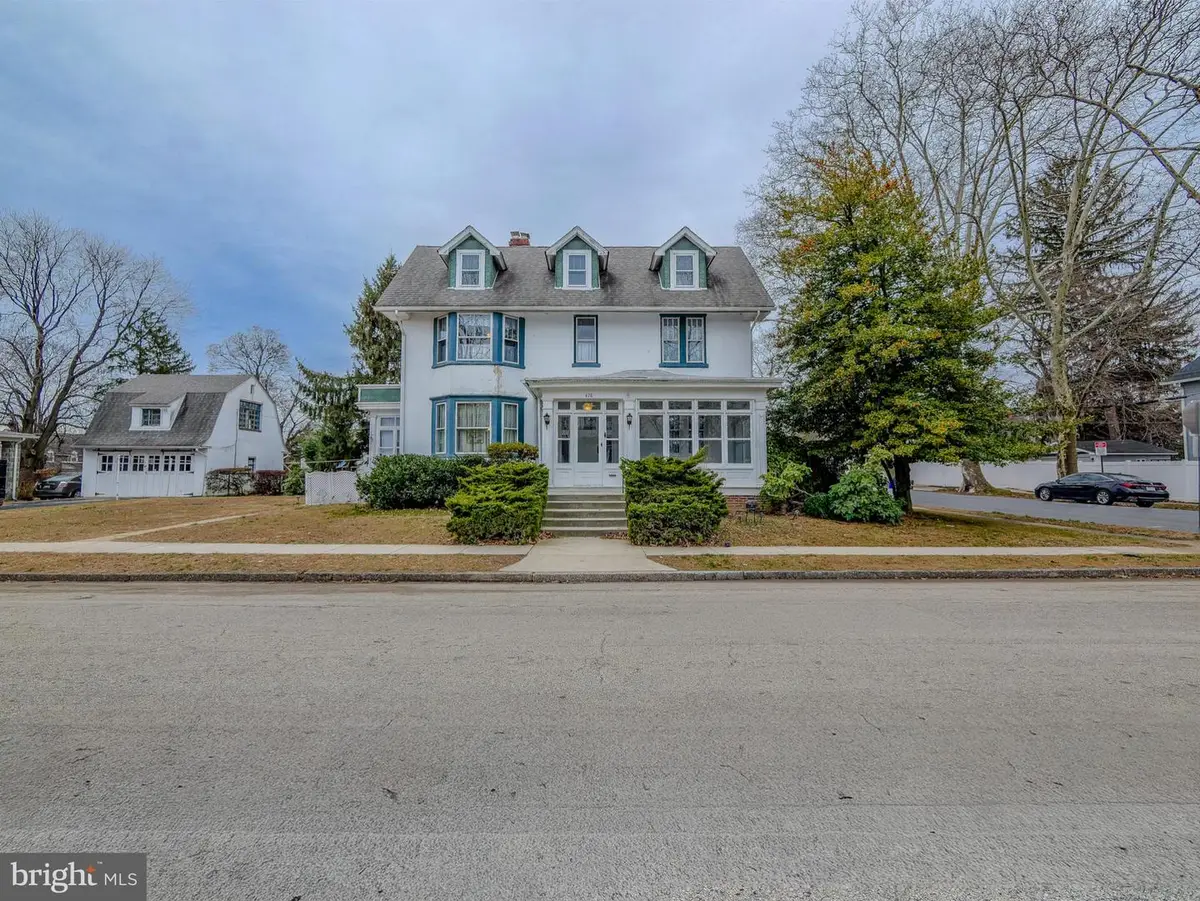 478 Foss Ave, Drexel Hill, PA 19026 - Image #1
