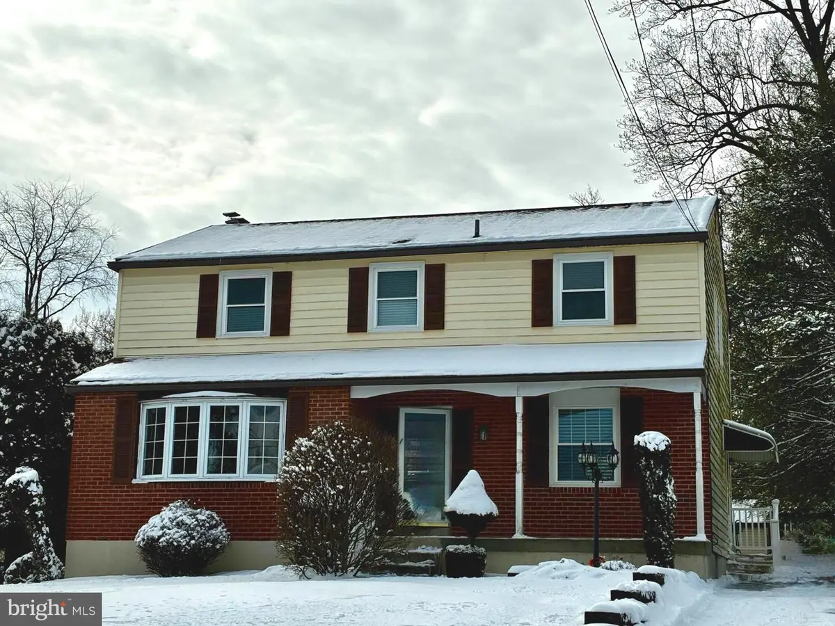 608 Dolores Dr, Broomall, PA 19008 - Image #1
